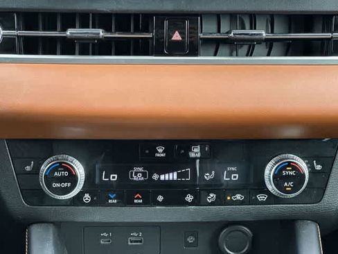 Used 2022 Mitsubishi Outlander SEL AWD/4WD image 15