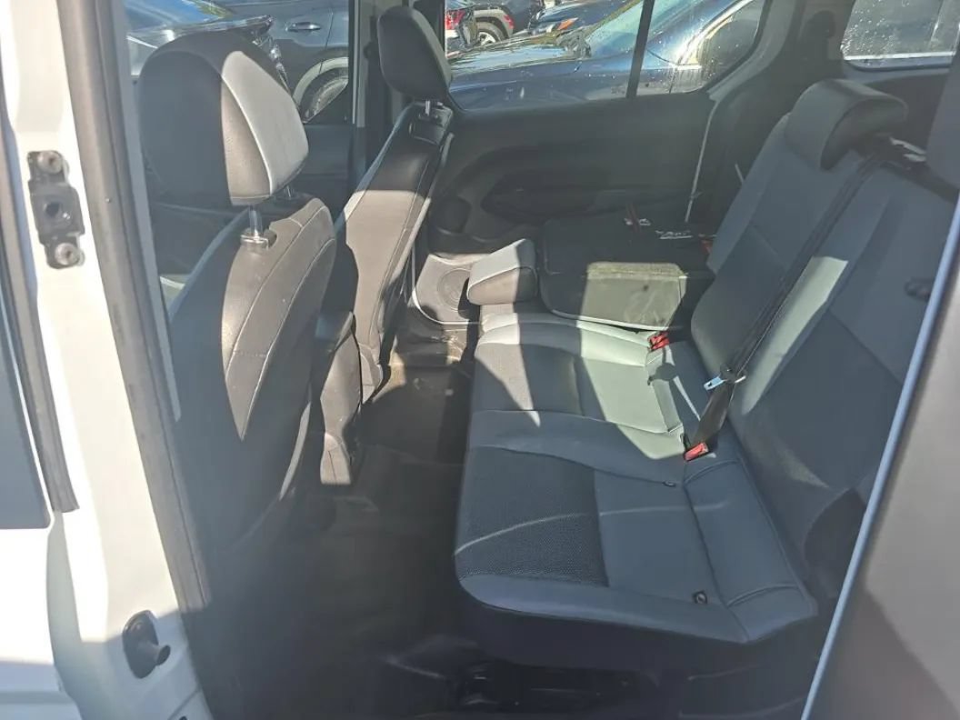 Used 2016 Ford Transit Connect XL FWD image 16