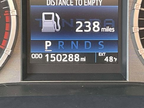 Used 2016 Toyota Tundra SR5 w/ SR5 Upgrade Package image 37