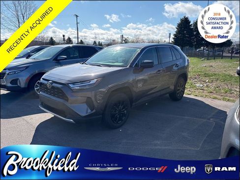 Used 2025 Toyota RAV4 LE image 2