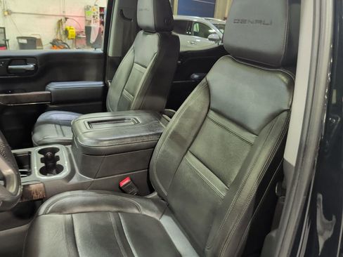 Used 2022 GMC Sierra 1500 Denali image 13