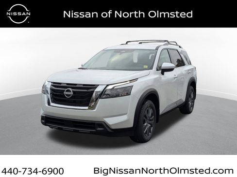 New 2025 Nissan Pathfinder SV image 1