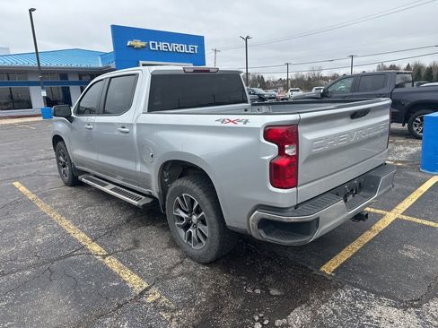 Certified 2022 Chevrolet Silverado 1500 LT image 2