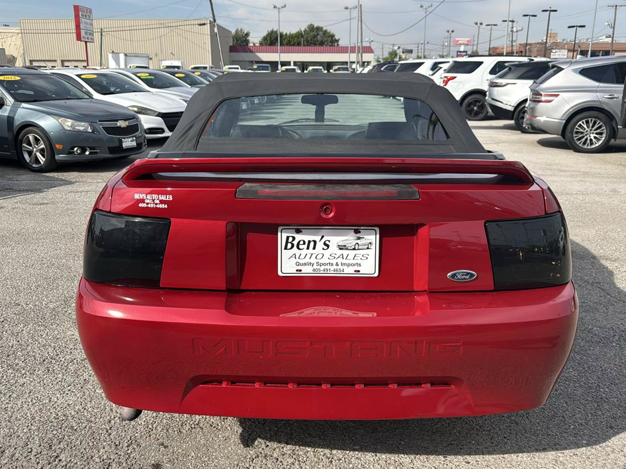 Used 2000 Ford Mustang Convertible RWD image 7