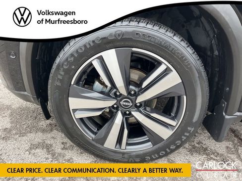 Used 2022 Nissan Rogue Platinum w/ Head-Up Display Package image 8