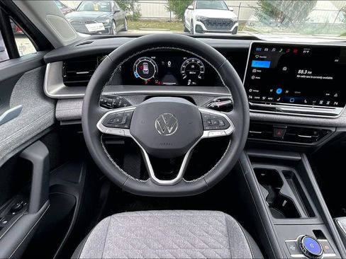 New 2026 Volkswagen Tiguan S image 19