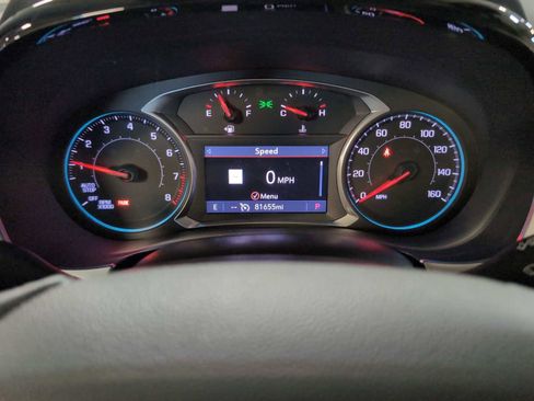 Used 2021 Chevrolet Traverse LT w/ LT Premium Package image 11