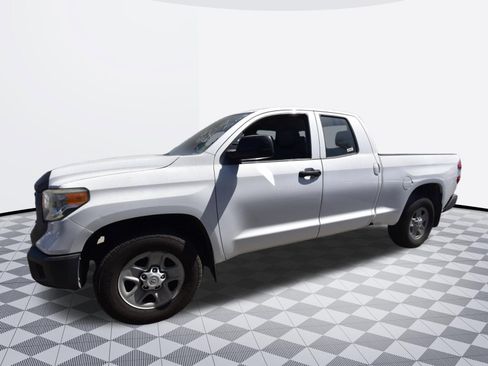Used 2017 Toyota Tundra SR RWD image 5