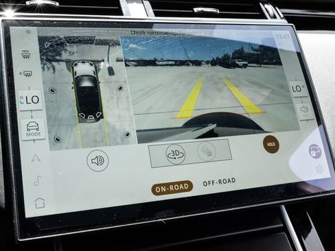 New 2026 Land Rover Range Rover Velar Belgravia AWD/4WD image 39