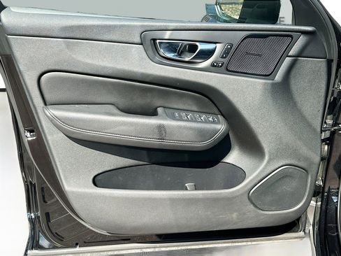 Used 2022 Volvo XC60 T8 Inscription Expression w/ Advanced Package image 22