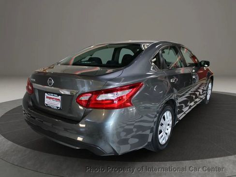 Used 2016 Nissan Altima 2.5 S w/ Power Driver Seat Package image 5