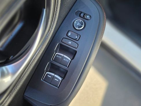 Used 2025 Honda HR-V Sport image 21
