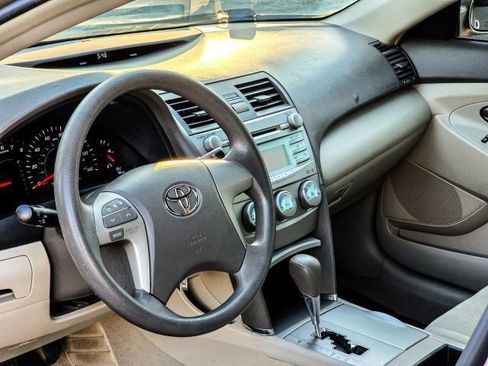 Used 2007 Toyota Camry CE image 17