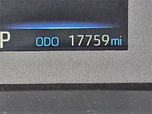 Used 2024 Toyota Corolla LE image 25