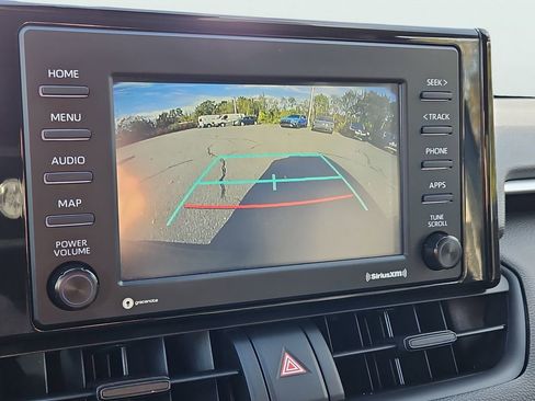 Used 2022 Toyota RAV4 XLE w/ Carpet Mat Package (TMS) image 15