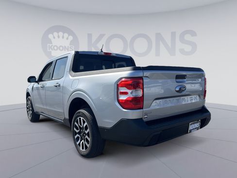 Used 2023 Ford Maverick Lariat FWD image 4