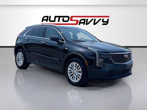 Used 2024 Cadillac XT4 Luxury w/ Cold Weather Package image 1