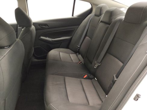 Used 2024 Nissan Altima 2.5 SV image 18