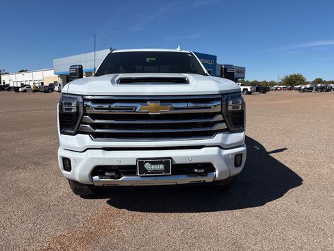 New 2026 Chevrolet Silverado 2500 High Country w/ High Country Premium Package image 8