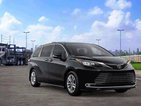 New 2026 Toyota Sienna Limited AWD/4WD image 89