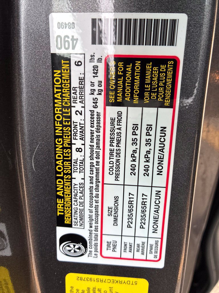 Used 2024 Toyota Sienna XLE FWD image 41
