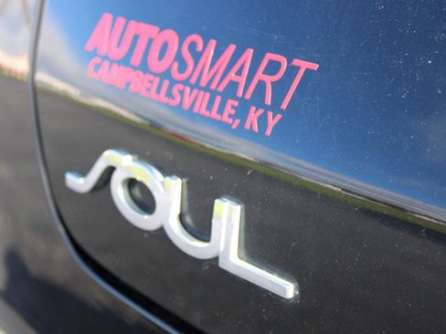 Used 2020 Kia Soul GT-Line FWD image 6