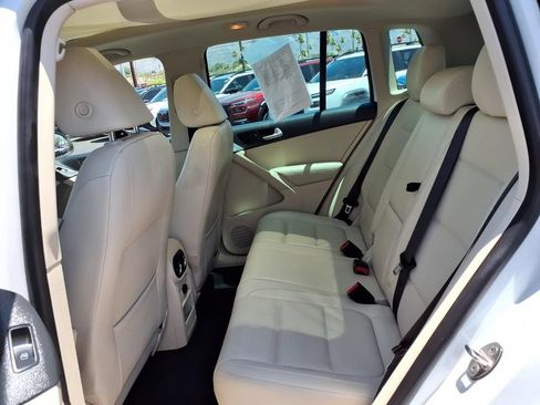 Used 2012 Volkswagen Tiguan S AWD/4WD image 22