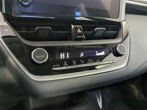 Used 2023 Toyota Corolla LE image 18