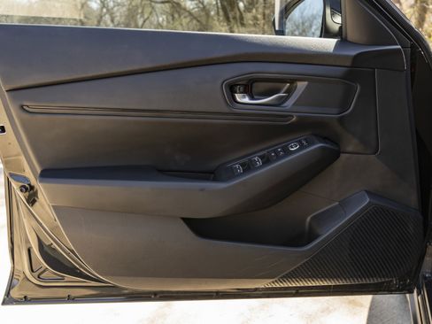 Certified 2024 Honda Accord EX image 37