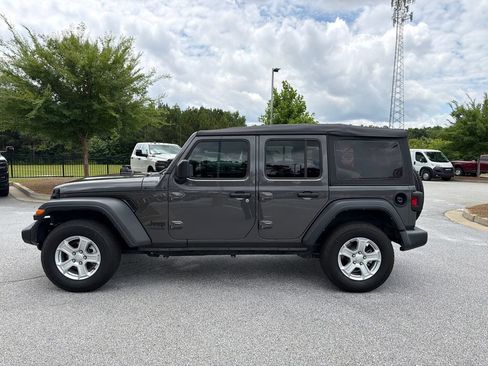 Used 2022 Jeep Wrangler Unlimited Sport AWD/4WD image 4