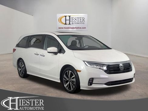 Used 2023 Honda Odyssey Touring image 1