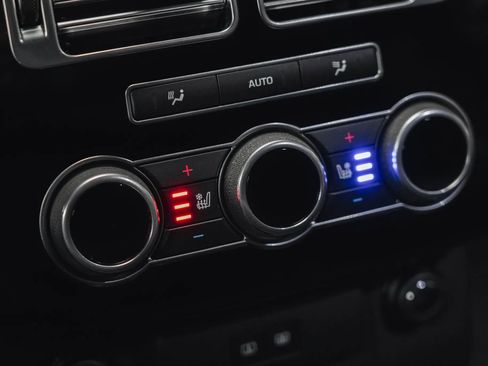 Used 2016 Land Rover Range Rover Long Wheelbase Supercharged image 37