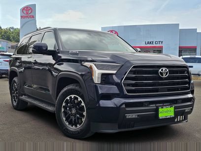 New 2026 Toyota Sequoia SR5 w/ SR5 Premium Package