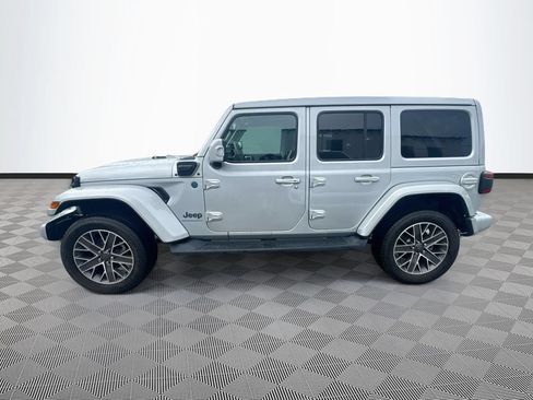 Certified 2023 Jeep Wrangler Unlimited Sahara AWD/4WD image 9