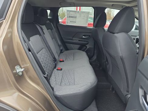 New 2026 Nissan Kicks SV w/ SV Premium Package image 10