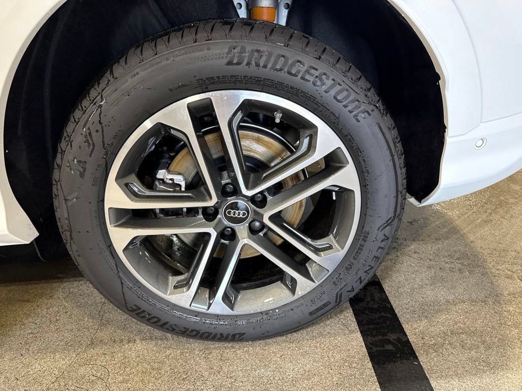 New 2026 Audi Q5 Premium AWD/4WD image 11