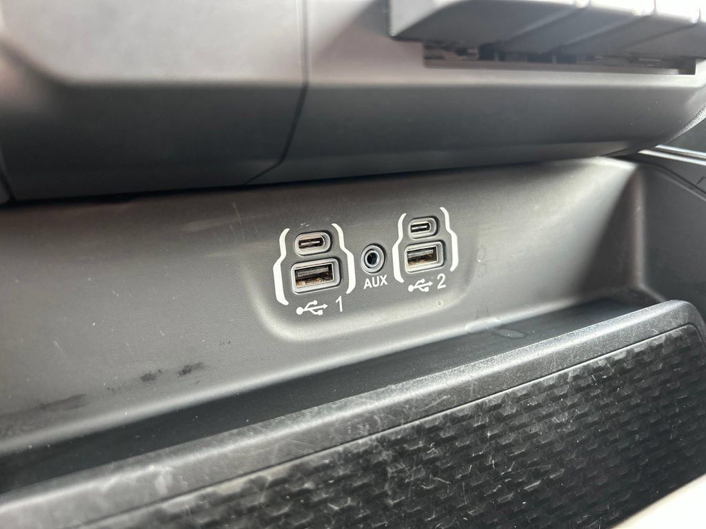 Used 2020 RAM 1500 Big Horn AWD/4WD image 33