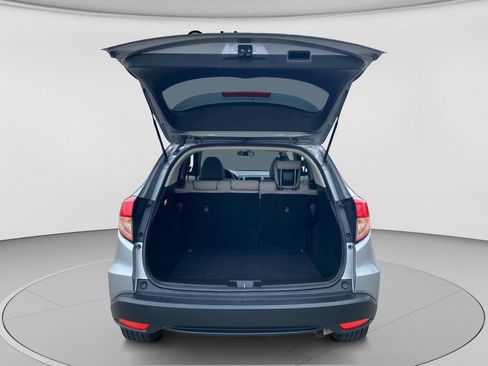 Used 2018 Honda HR-V EX image 15