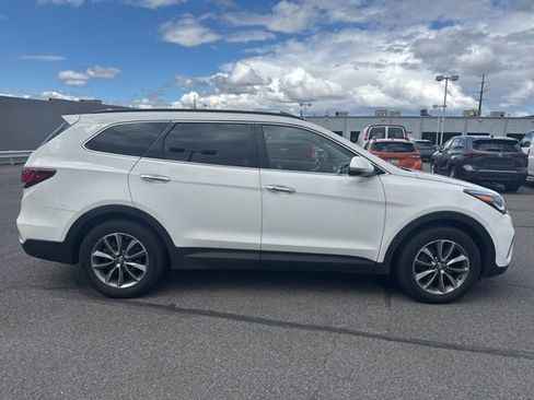 Used 2019 Hyundai Santa Fe XL SE w/ SE Premium Package 02 image 4