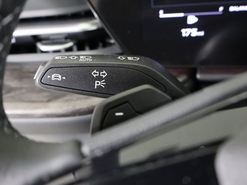 New 2025 Audi Q5 Prestige image 26