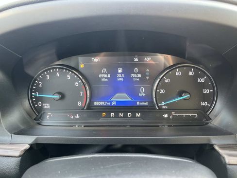 Used 2020 Ford Explorer Limited image 40