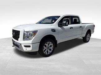 Used 2024 Nissan Titan SV w/ SV Convenience Package video 3