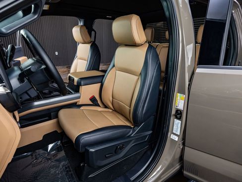 Used 2026 Ford F450 Lariat image 30