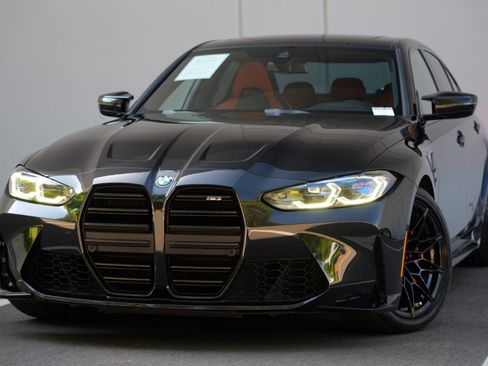 Used 2022 BMW M3 RWD image 3