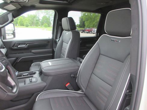New 2026 GMC Sierra 2500 AT4X AWD/4WD image 12