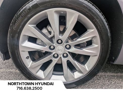 Used 2021 Buick Envision Avenir AWD/4WD image 45
