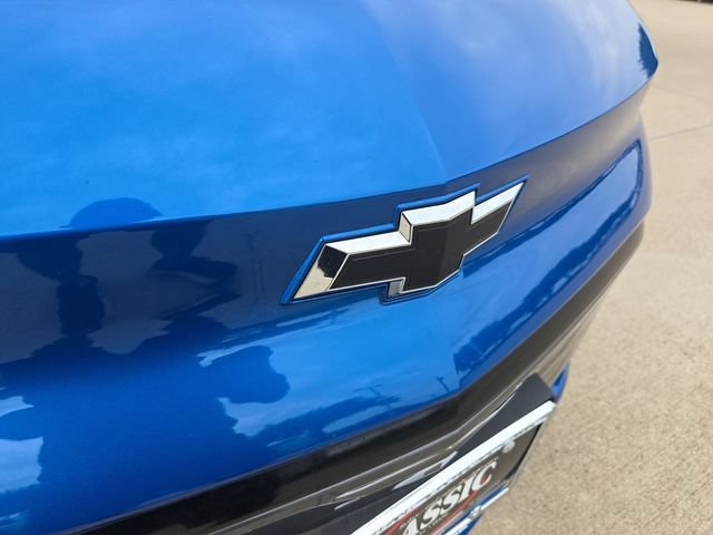 Used 2022 Chevrolet Bolt EUV LT w/ Convenience Package FWD image 27
