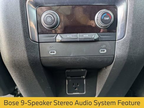 Used 2023 Chevrolet Suburban LT image 30