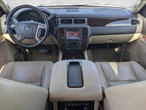 Used 2012 GMC Yukon Denali RWD image 19