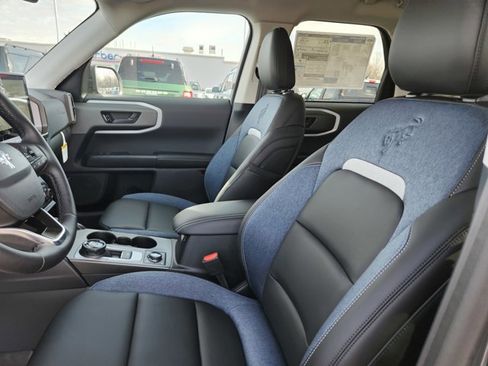 New 2026 Ford Bronco Sport Outer Banks w/ Sasquatch Outer Banks Package AWD/4WD image 17